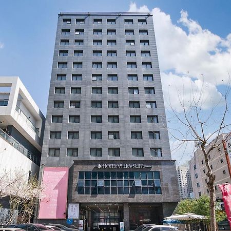 Vella Suite Hotel Suwon Exterior foto