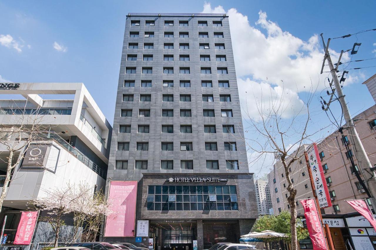 Vella Suite Hotel Suwon Exterior foto