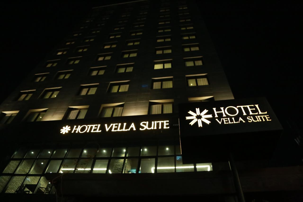 Vella Suite Hotel Suwon Exterior foto
